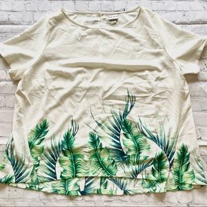 Ava & Viv Plus Size White Palm Print Blouse